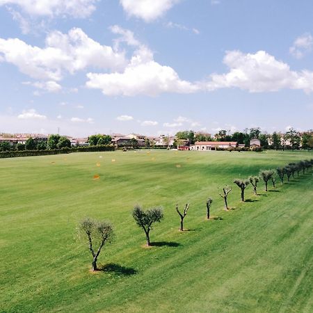 Locanda Golf Musella Сан-Мартино-Буон-Альберго Экстерьер фото